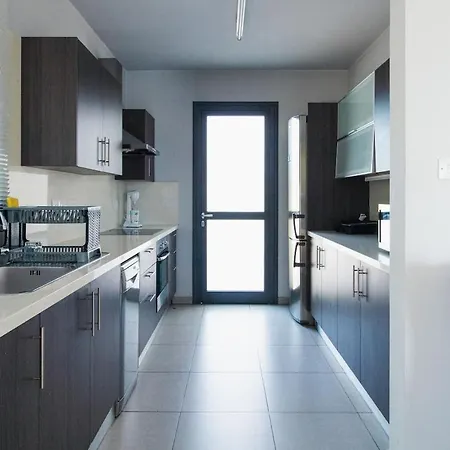 Villa Maestro Meneou